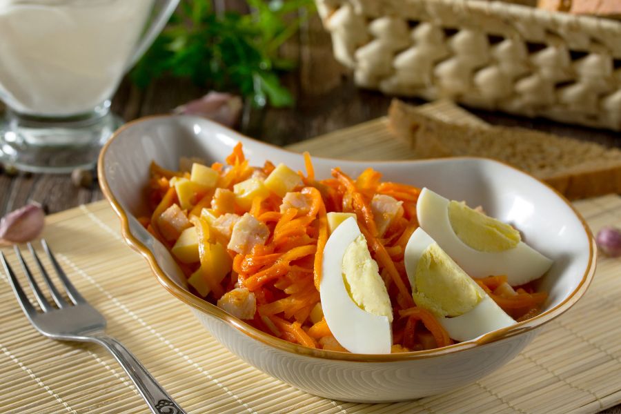 Идеальный салат с морковью по-корейски: секреты приготовления