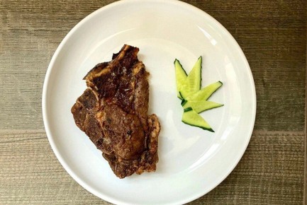 Говяжий край с ароматом базилика и розмарина