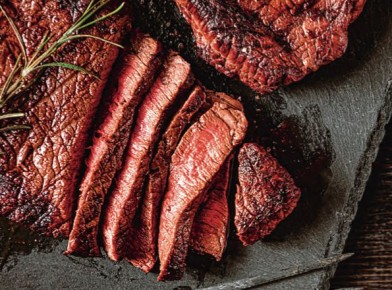 Как приготовить идеальный стейк: секреты от шефа Андрея Мясоеда