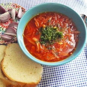 Вкусный борщ со свининой: традиционный рецепт для настоящих гурманов