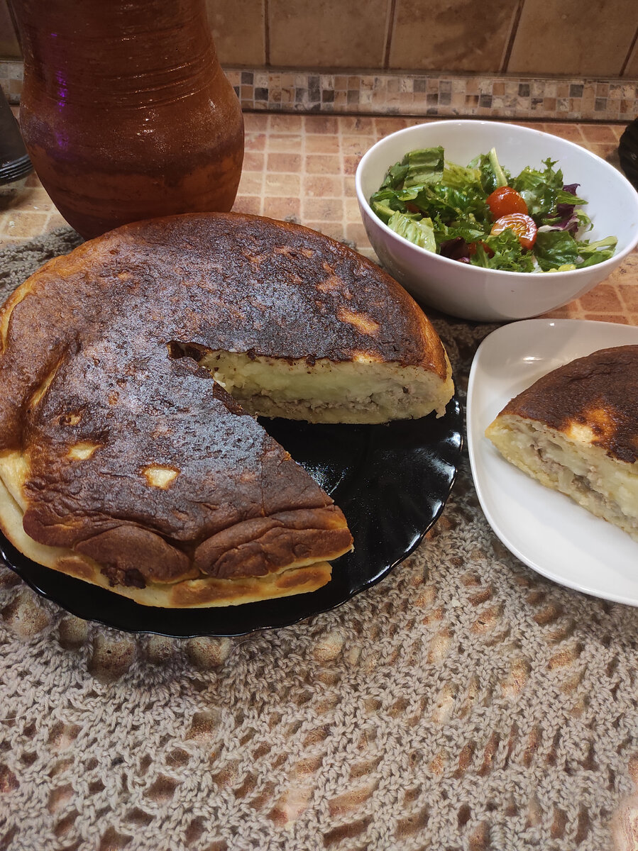 Как приготовить идеальный жареный пирог с мясом и картошкой