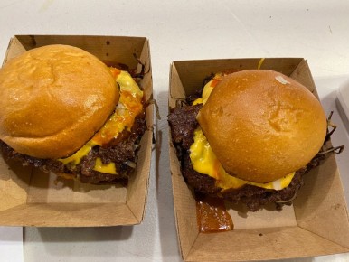 Фаст-фуд: зависимость, которая радует и тревожит