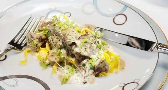 Бефстроганов: секреты приготовления от шефов лучших ресторанов