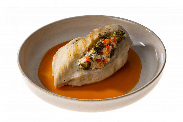 Искусство приготовления: 10 уникальных рецептов с курицей для новогоднего стола