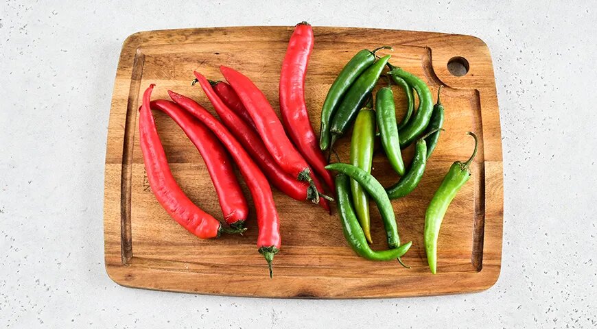 Яркий острый перец на зиму: простой рецепт без стерилизации