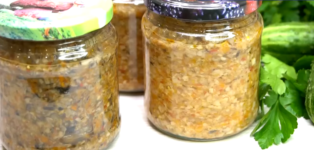 Идеальный завтрак без мяса: грибная икра, которую оценит каждый