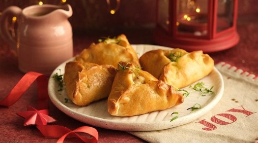 Волшебство рыбных расстегаев на праздничном столе