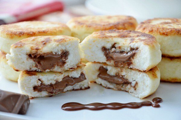 Сырники с шоколадной пастой: вкусная находка для гурманов