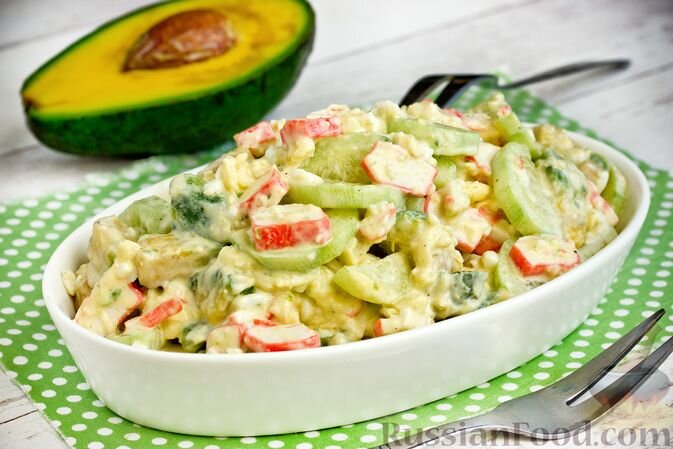 Вкусные салаты для весеннего застолья