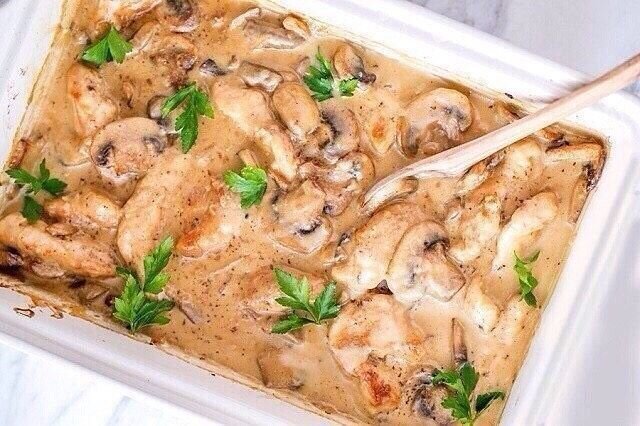 Нежные куриные грудки в аппетитном соусе: новый вкус для вашего стола