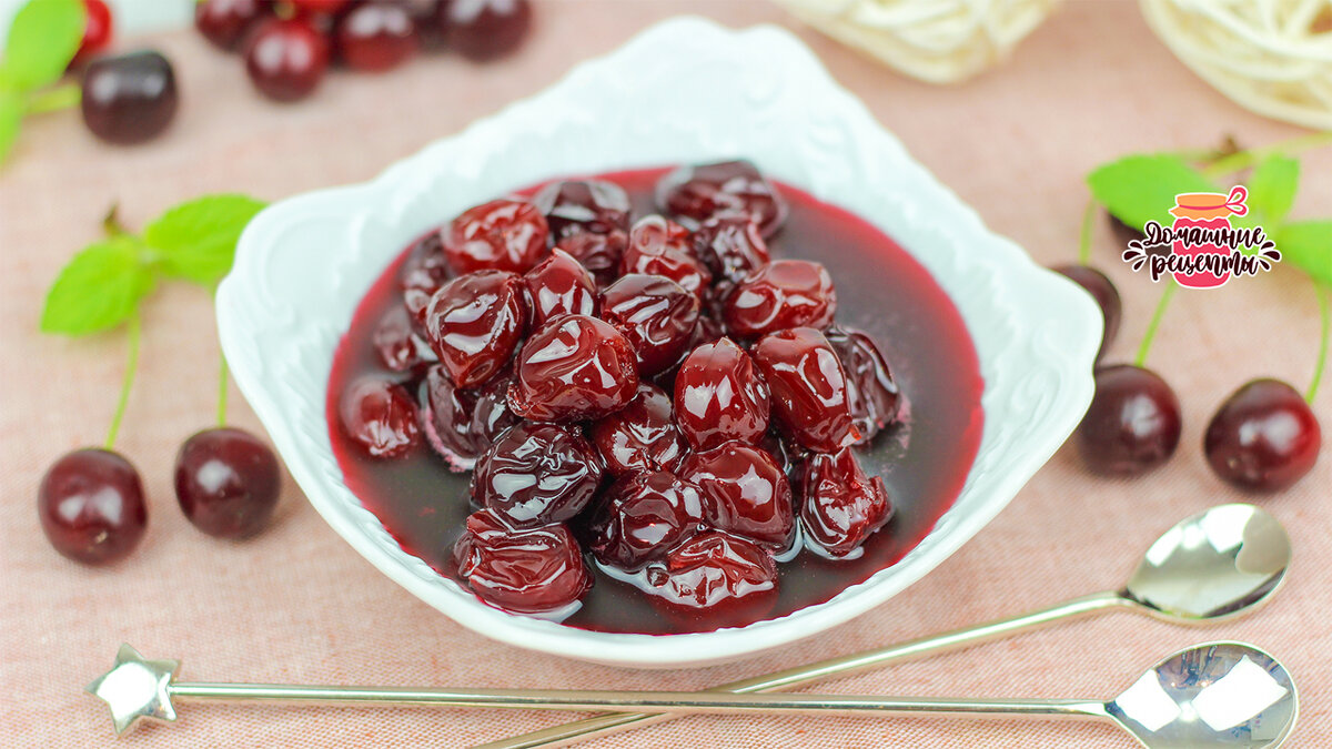 Непревзойденное вишневое варенье с цельными ягодами: готовим на сковороде легко и быстро