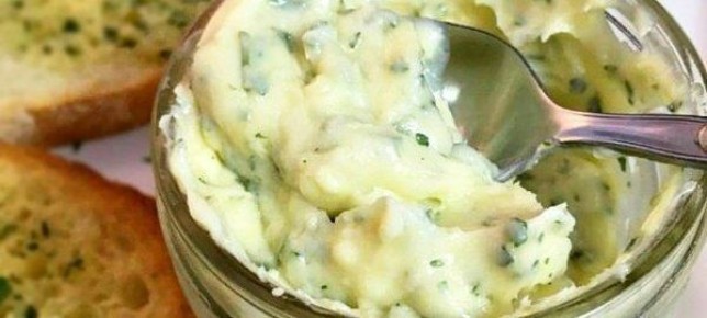 Ароматные гренки с чесночным пюре: незабываемая закуска