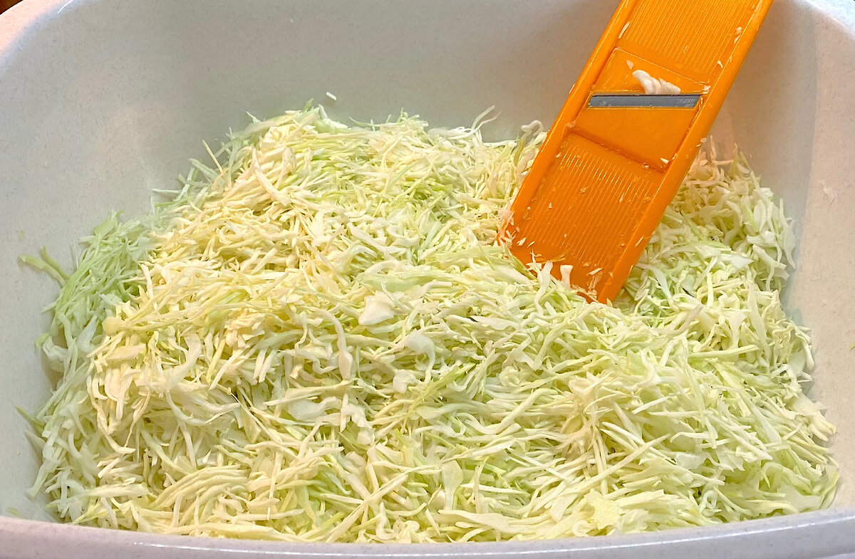 Как квасить капусту с укропом: проверенный рецепт