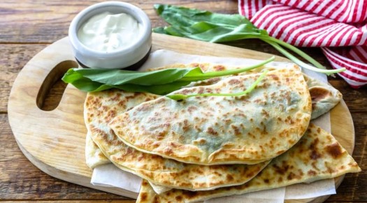 Лепёшки с зеленью: утончённый вкус домашней традиции