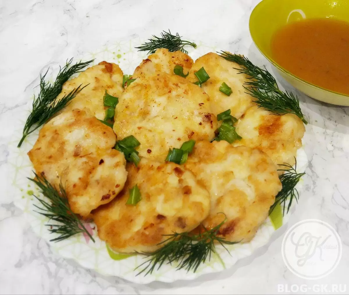 Сочные оладьи из куриного филе