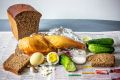 Как правильно выбрать продукты для путешествий: советы и рекомендации